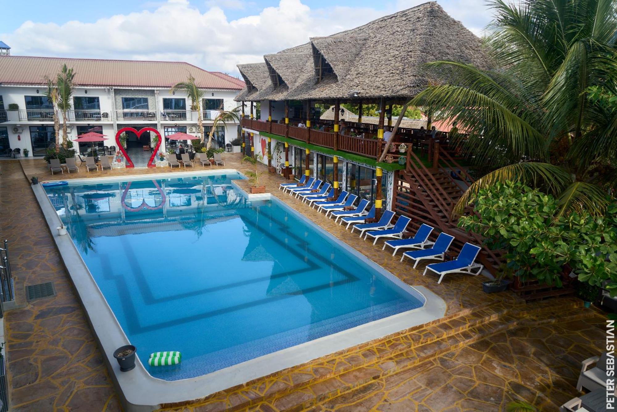 Canary Hotel & Spa Nungwi Exterior photo