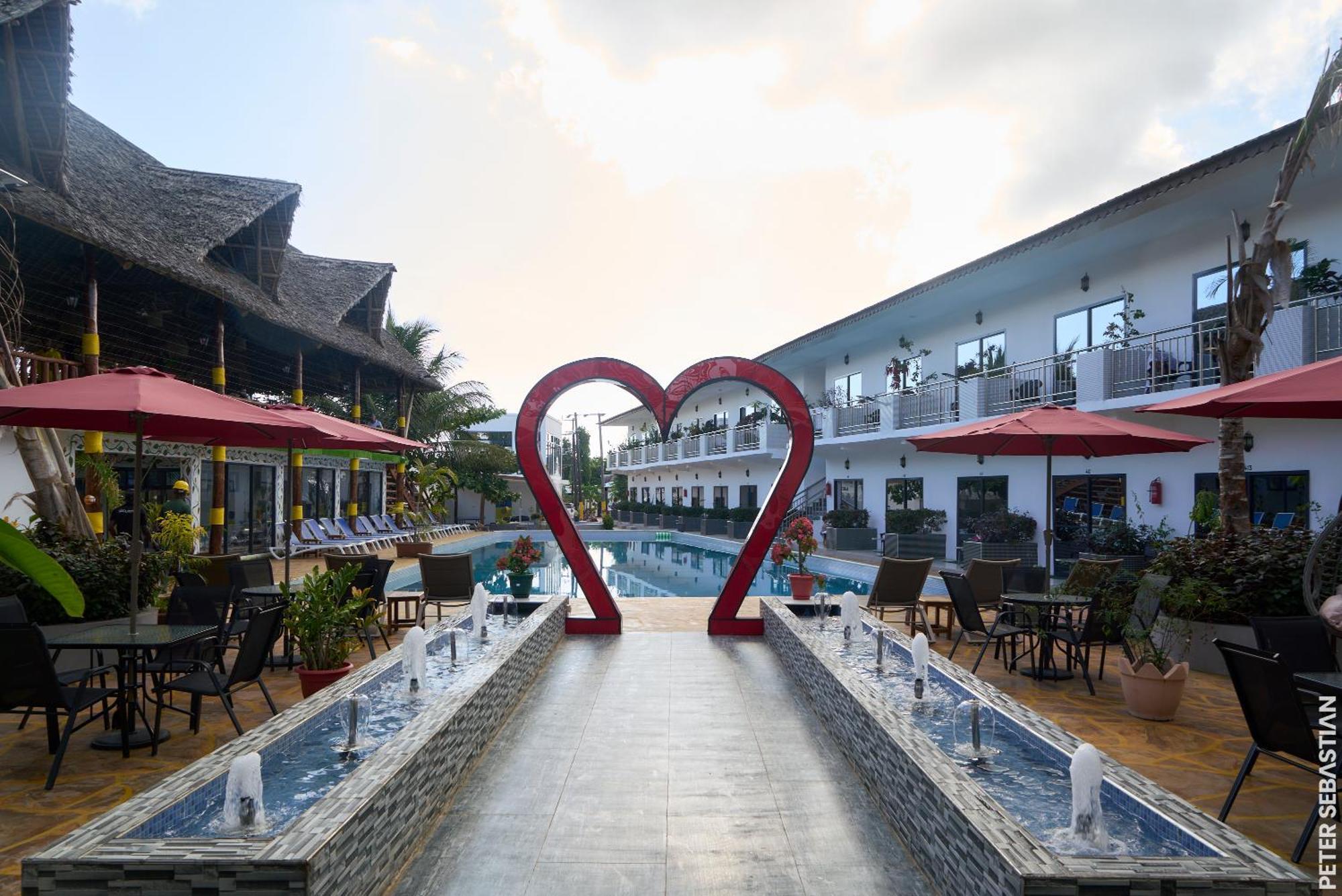 Canary Hotel & Spa Nungwi Exterior photo